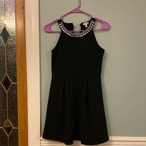Short black kids dress